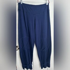 NWOT Free People Intimately M Organic Cotton Navy Blue Barrel Leg Sweatpants